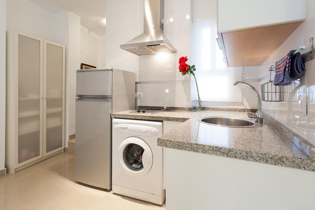 Apartamentos San Lorenzo Севиля Екстериор снимка