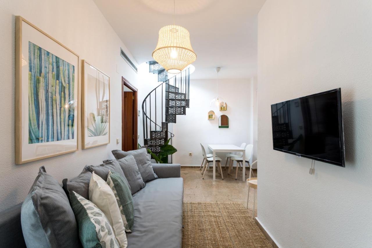 Apartamentos San Lorenzo Севиля Екстериор снимка